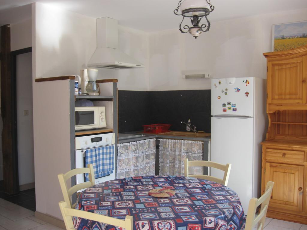 Vila Les Genets Valderois Valderies Exteriér fotografie